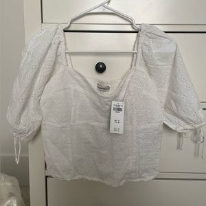 Abercrombie and Fitch white floral top